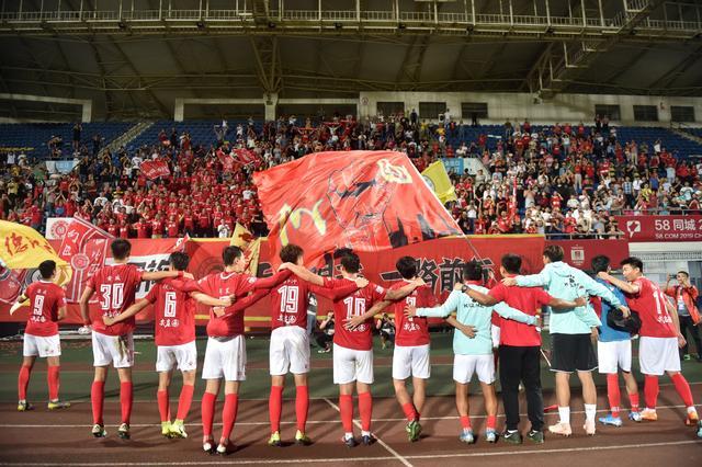 斯科尔斯：梅努正在被阿莫林毁掉，我真是受够了