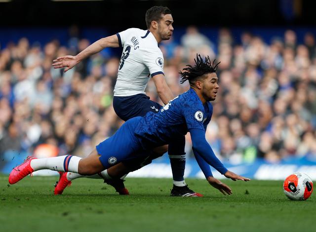 刘若钒庆祝海港队夺冠：人生第一个中超冠军🏆