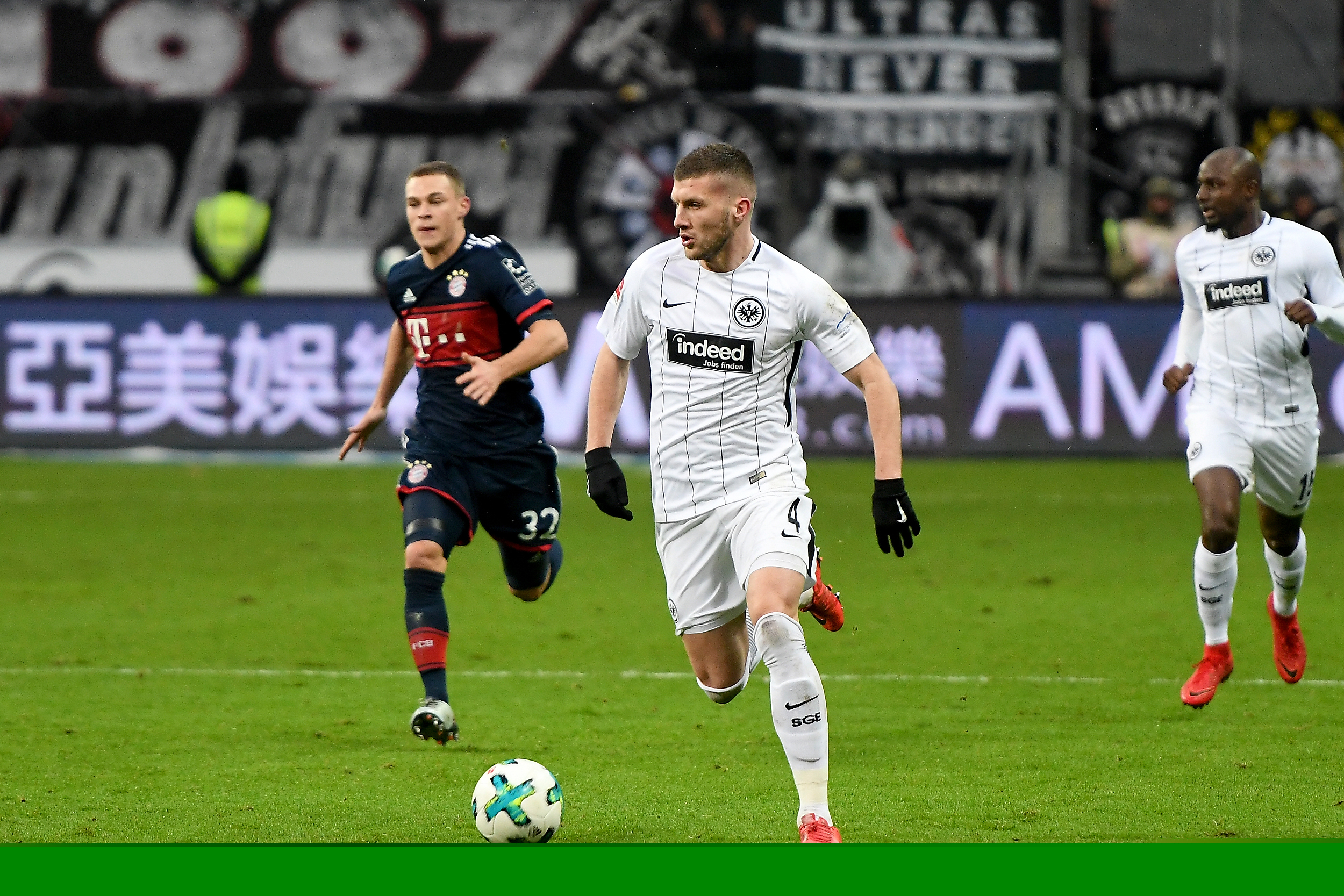 世界杯抽签爆大瓜！79 岁特朗普拿首届和平奖，因凡蒂诺这操作看懵球迷