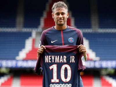 法媒：法国队明年3月将会在波士顿与巴西进行一场友谊赛