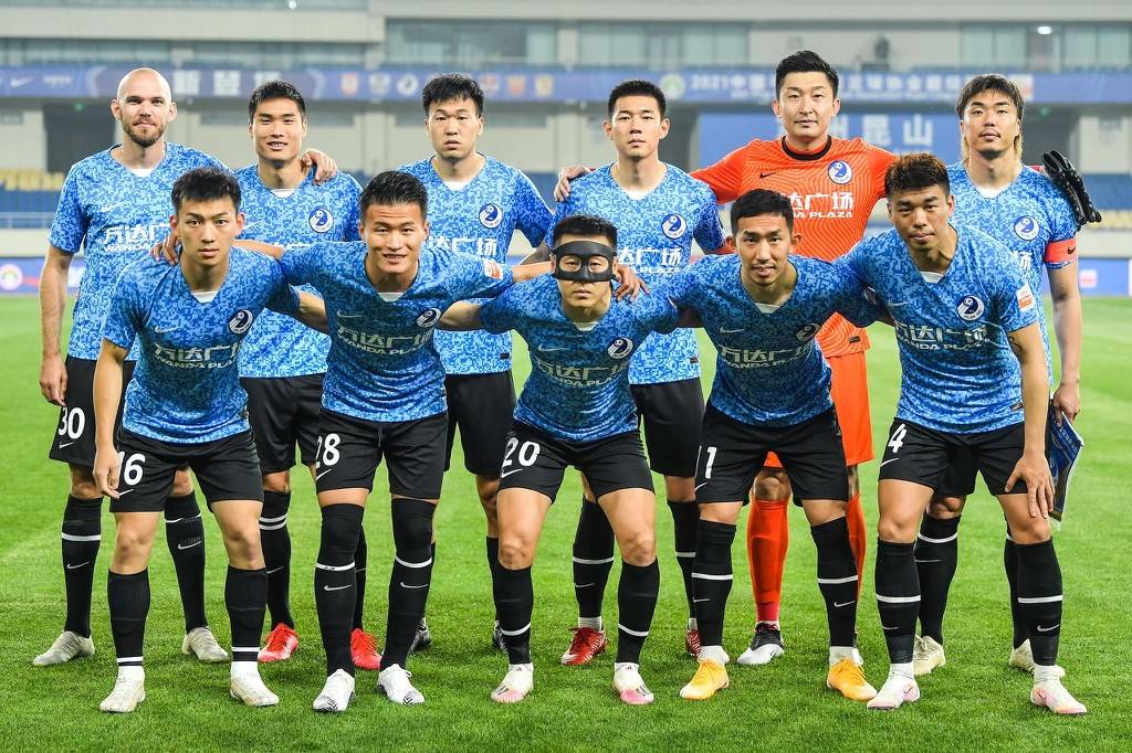 中超：上海海港主场3-2战胜长春亚泰