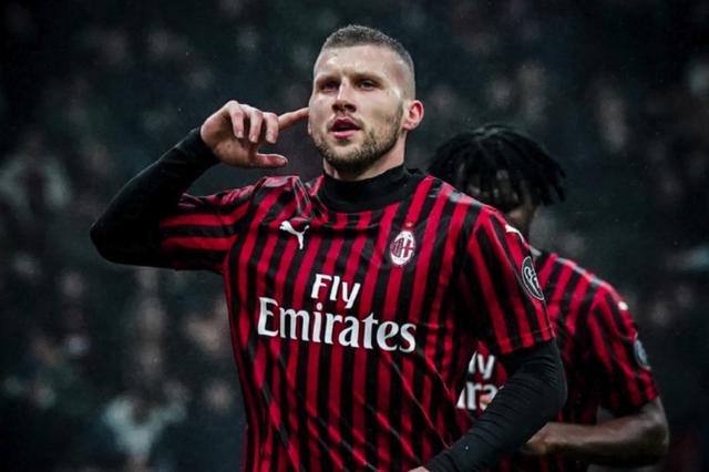 特殊癖好？埃基蒂克名字对称，职业生涯穿过11、22、33、44号