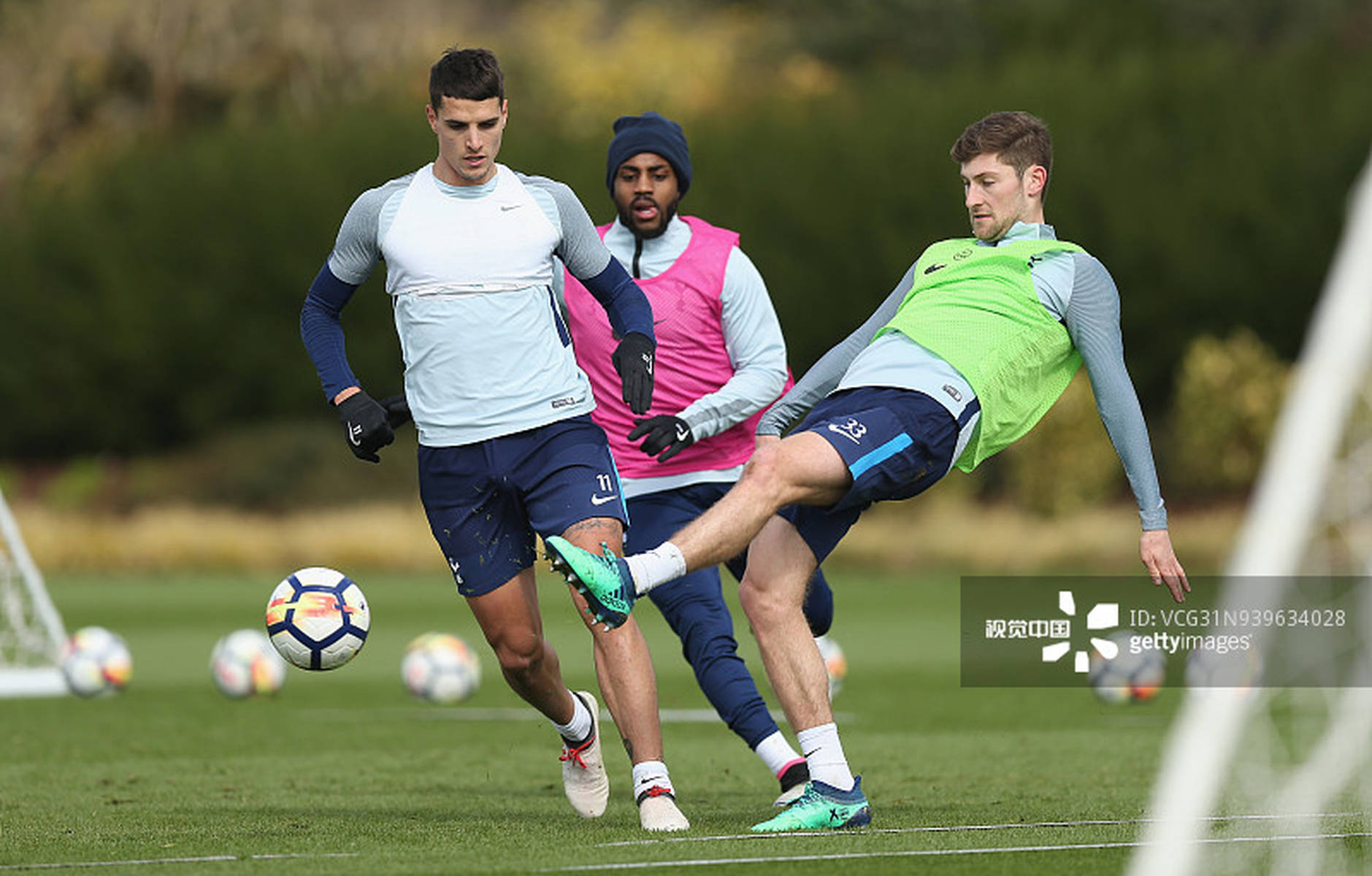 全市场：那不勒斯正寻找安古伊萨替代者，最现实的选择是梅努