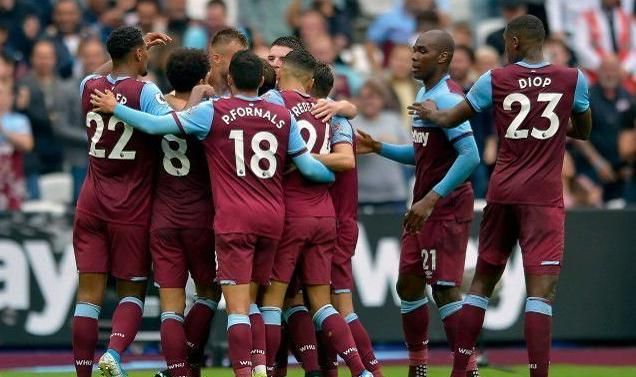 中超比赛回放：上海海港2-0战胜广州队,